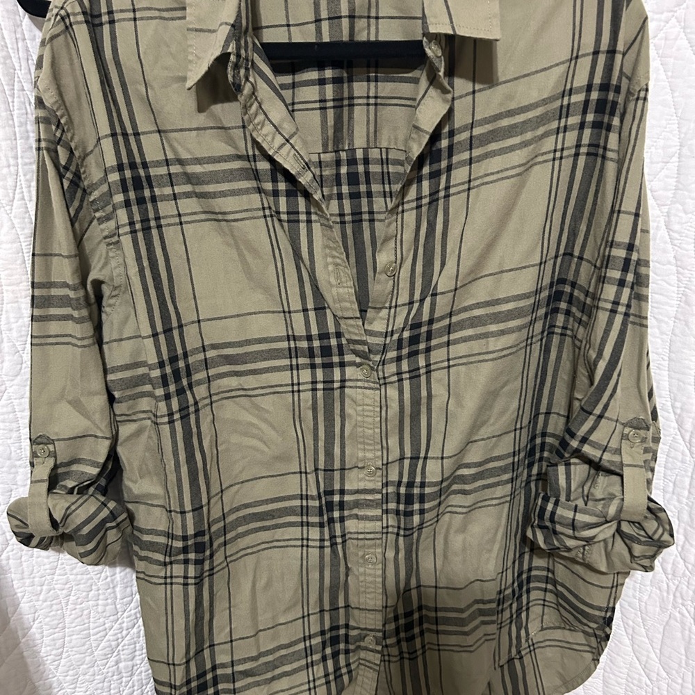 Womens Plaid Shirt in Beige and Black